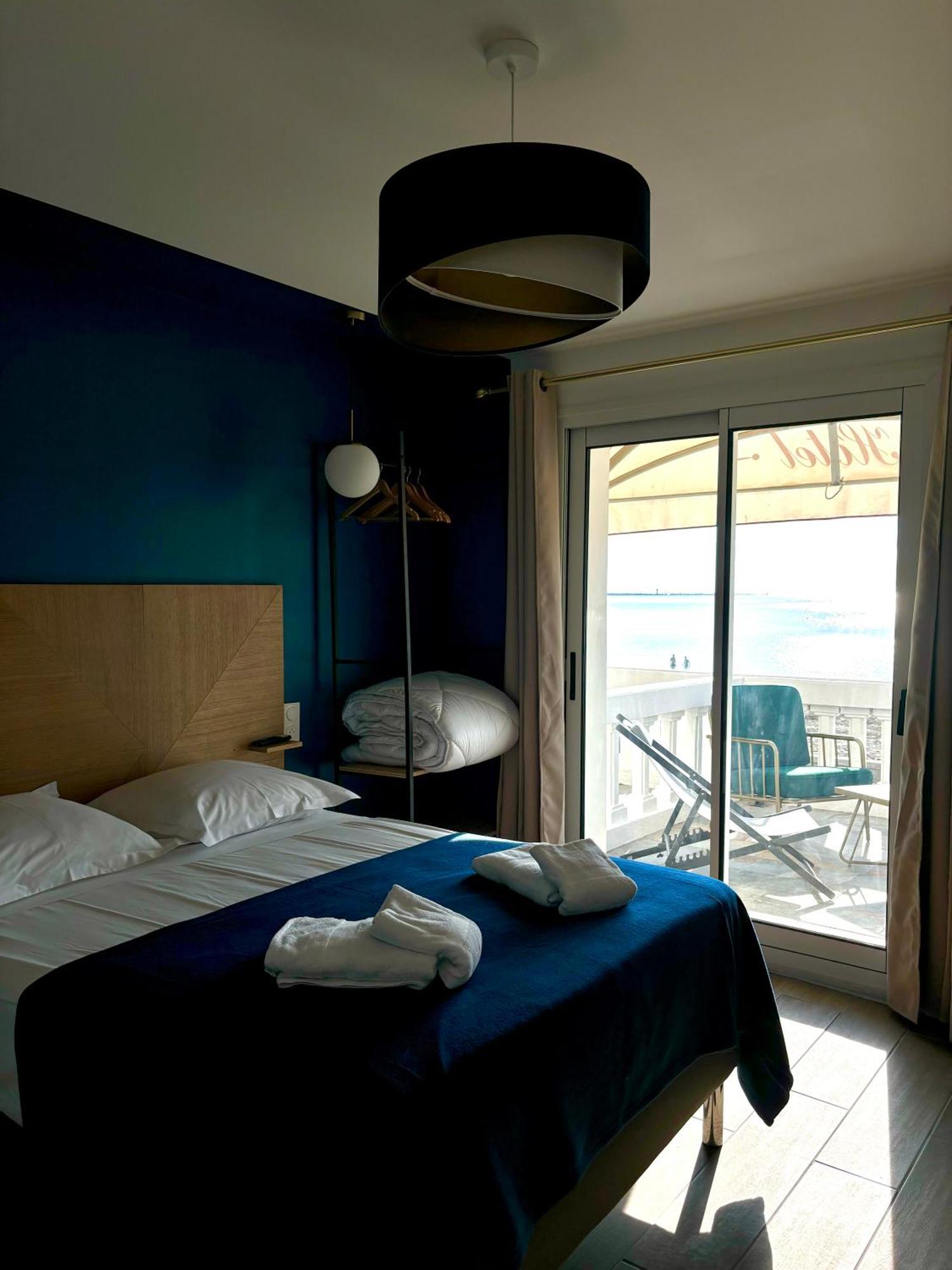 L'Hotel De La Plage Le Grau-du-Roi Extérieur photo