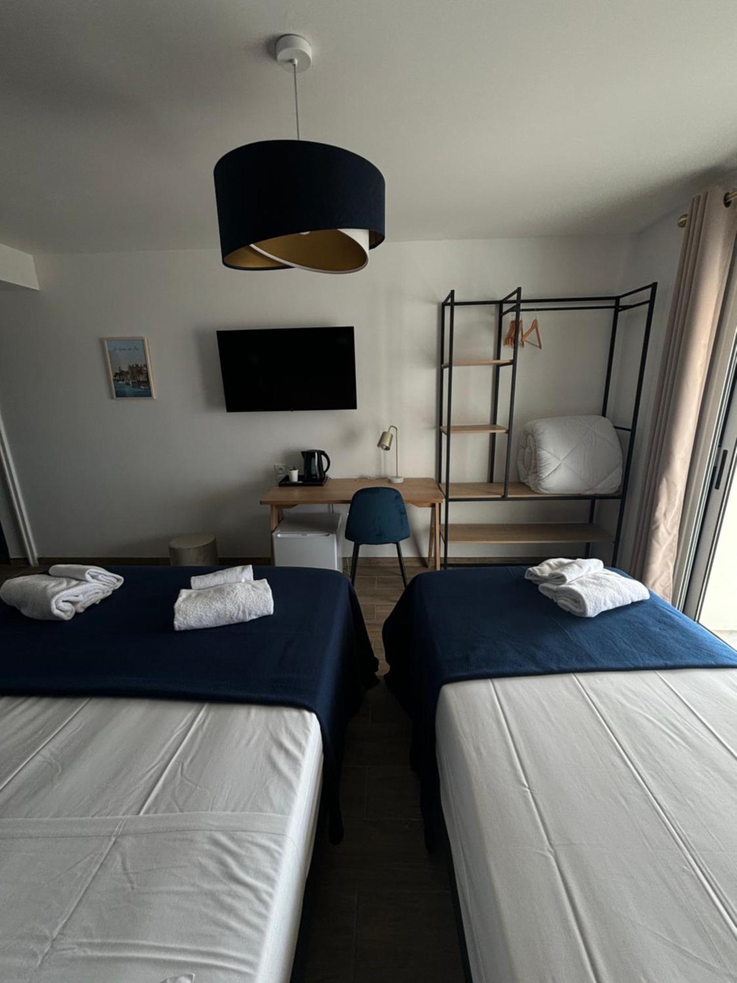 L'Hotel De La Plage Le Grau-du-Roi Extérieur photo